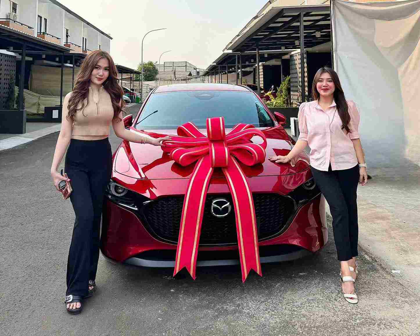 Mazda Bekasi - Delivery Mazda 3 HB - Jesica Mazda 2026